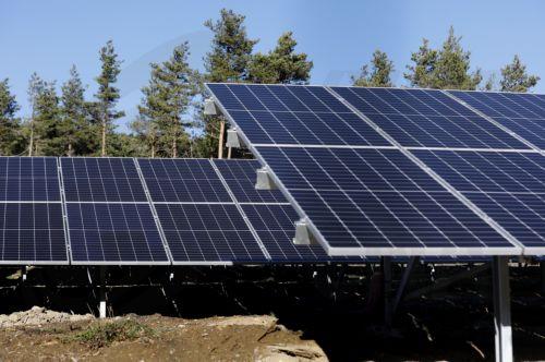 Erfolgsprojekt „Photovoltaik für Alle“ begeistert Zyprioten