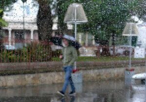 Wetterwarnung der Stufe Gelb: Starke Gewitter für Sonntag erwartet