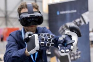 Zypern startet visionären AI-Podcast und diskutiert die Zukunft der Arbeit
