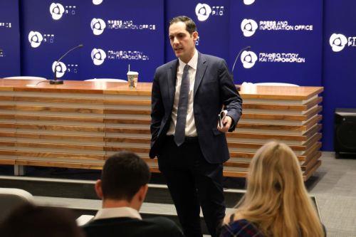 Demokratie braucht Kontrolle und Kritik