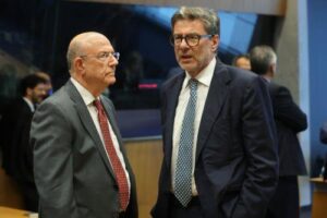 Finanzminister Makis Keravnos reist nach Brüssel zu Eurogruppe und ECOFIN-Rat