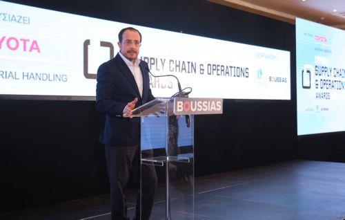 Zypern plant Logistik- und Lagerzonen nahe den Flughäfen Larnaka und Paphos